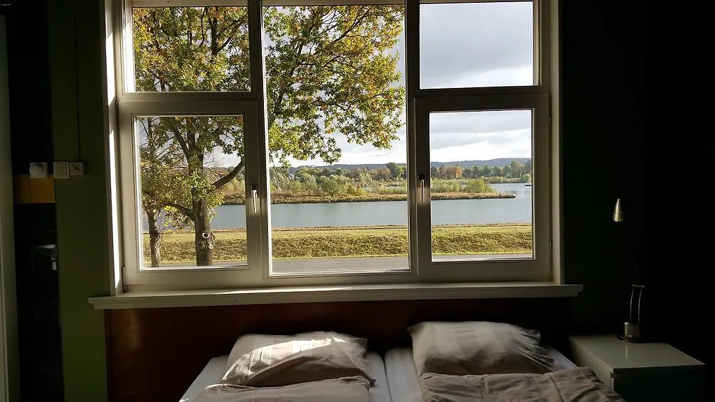 Holiday home Huisje Aan De Maas Apartment Maastricht Netherlands