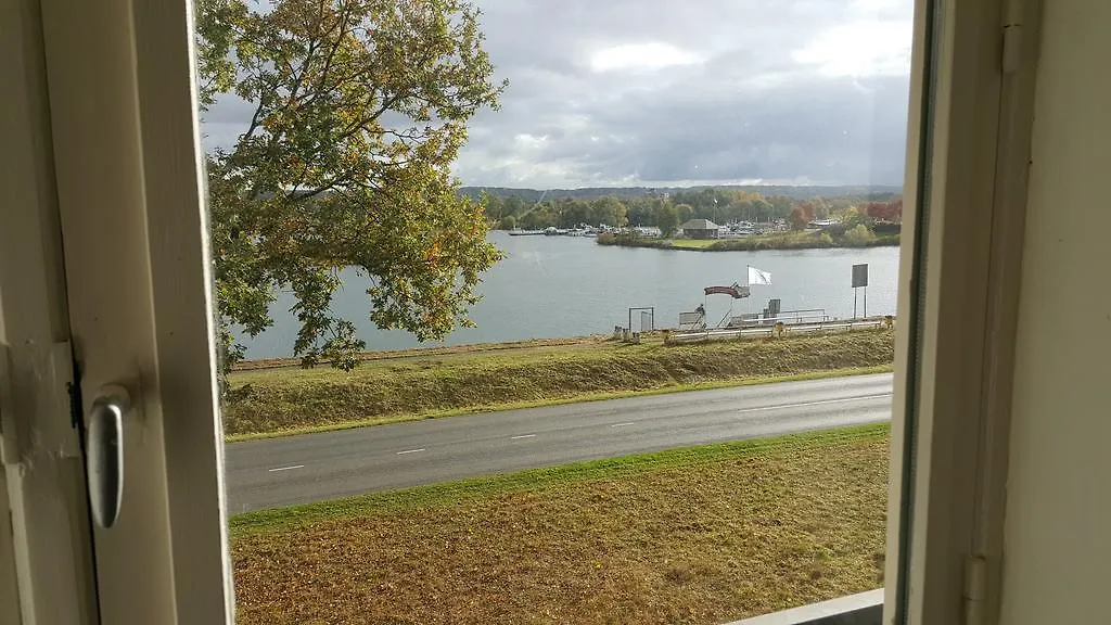 Ferienwohnung Huisje Aan De Maas Maastricht